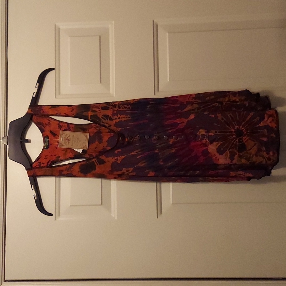 Women's Kathmandu button down racerback tank top